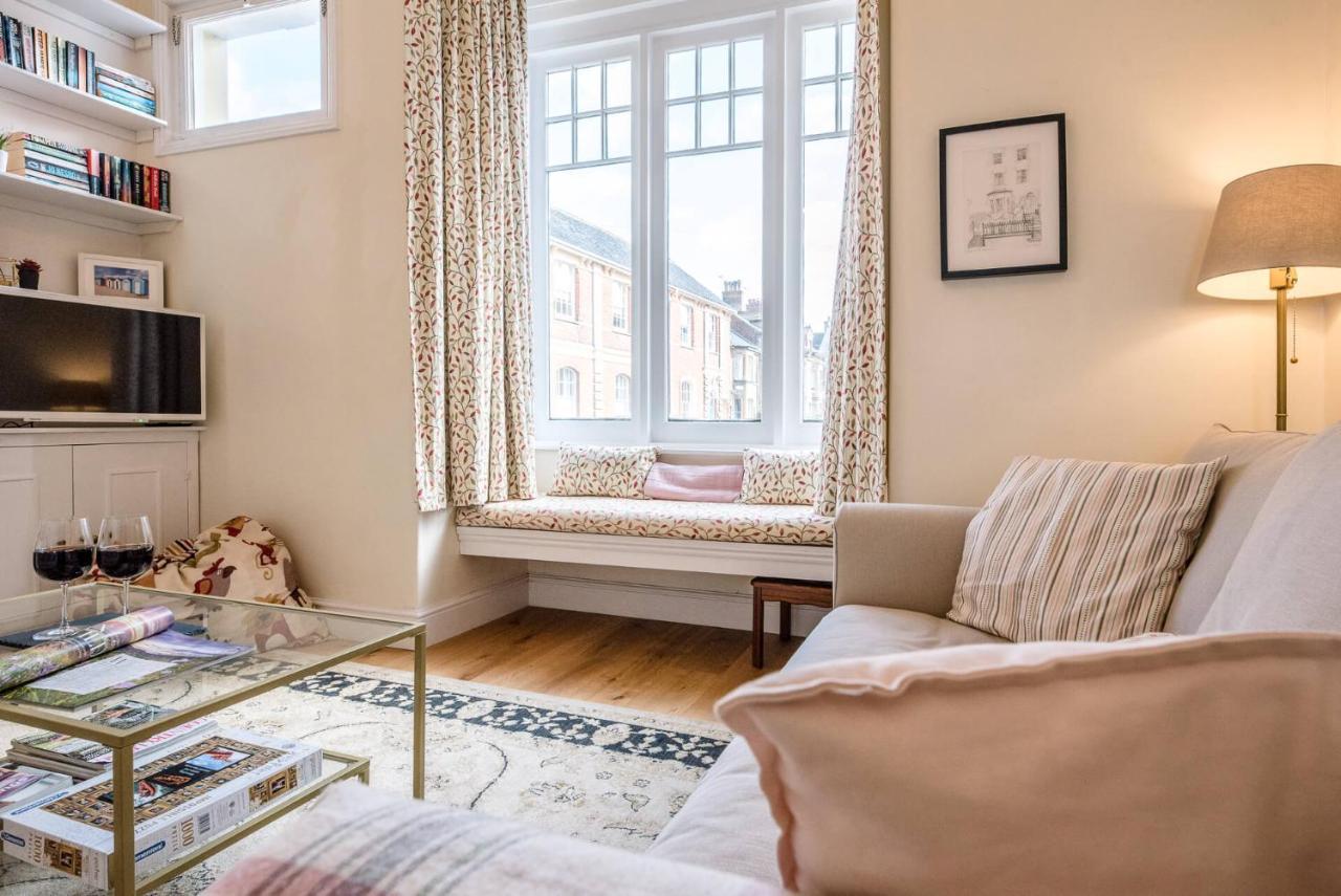 No 12, Southwold Apartment Luaran gambar